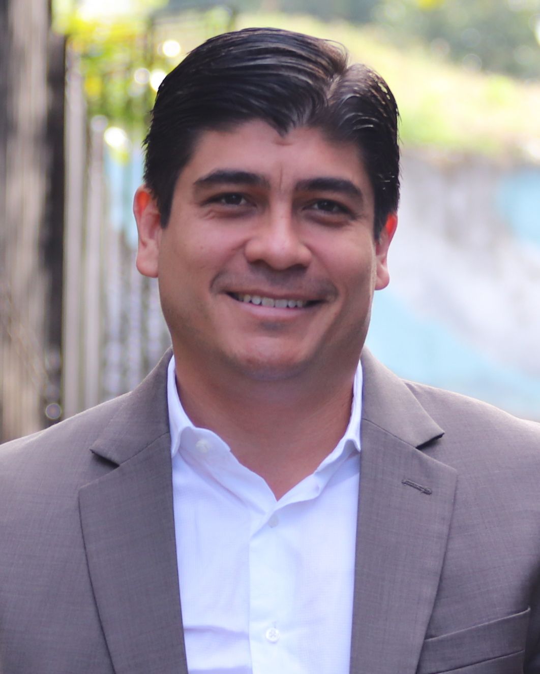 Carlos Alvarado en San José