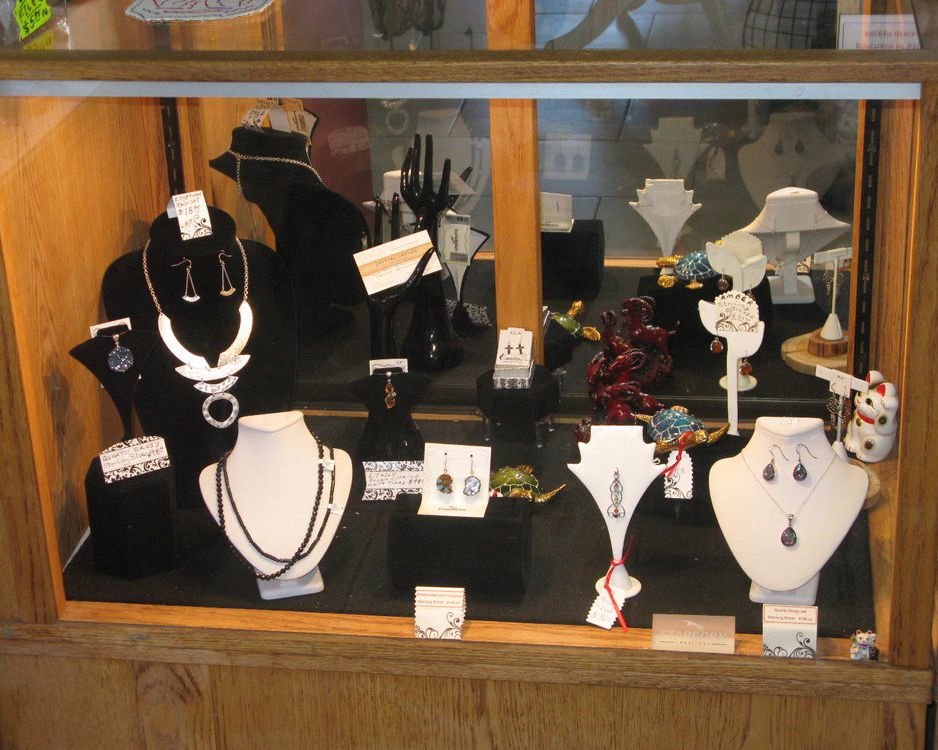 Crystal Lattice Funky Market & Gifts