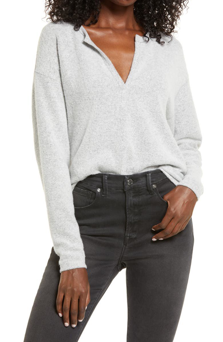 Socialiste V-Neck Top