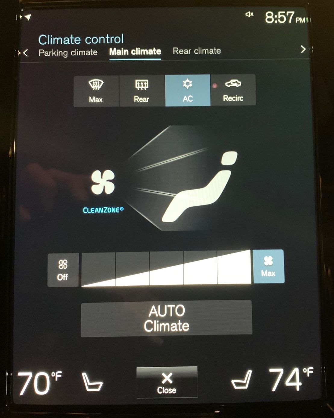 2021 Volvo V90 interior tech