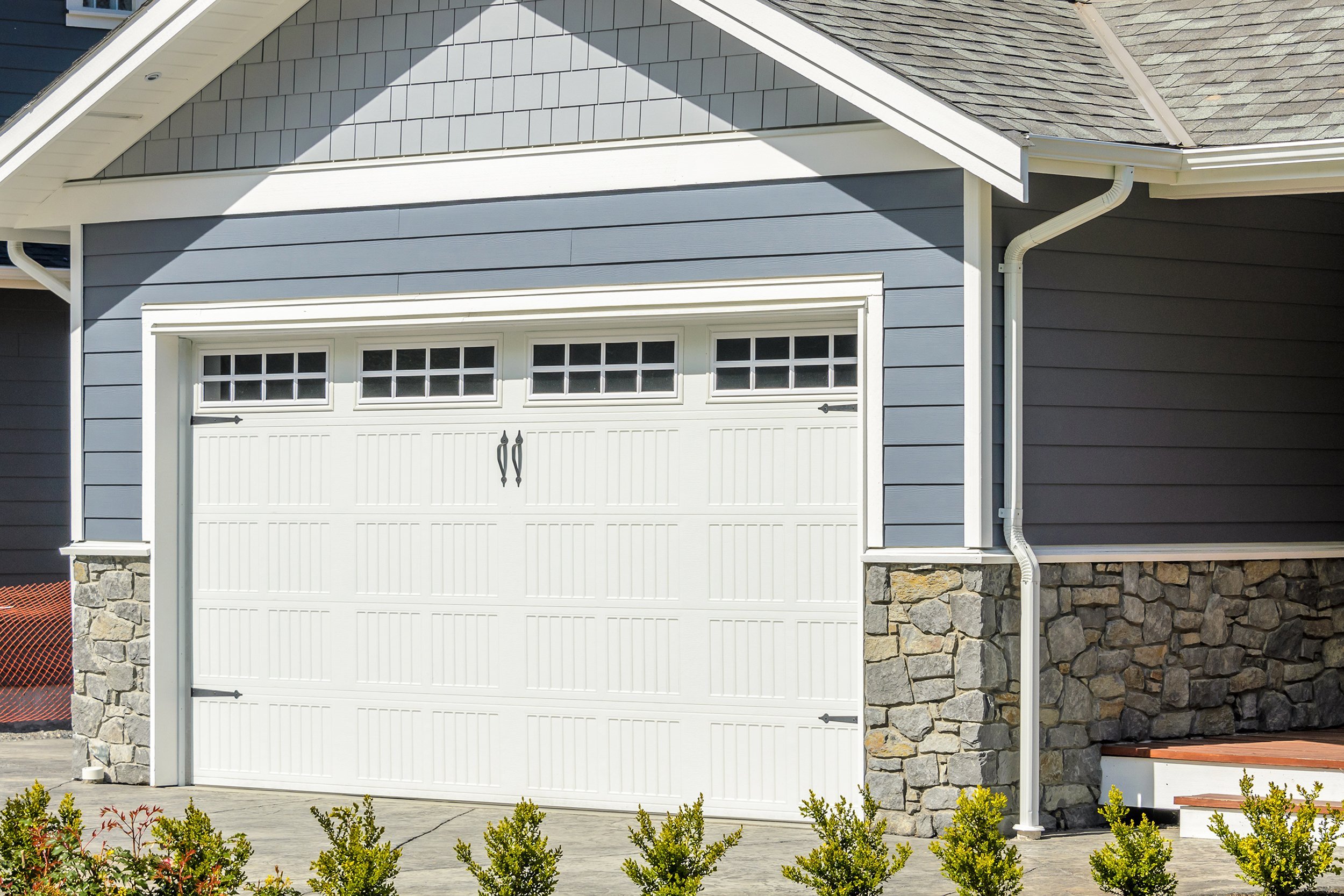 carriage-style garage door