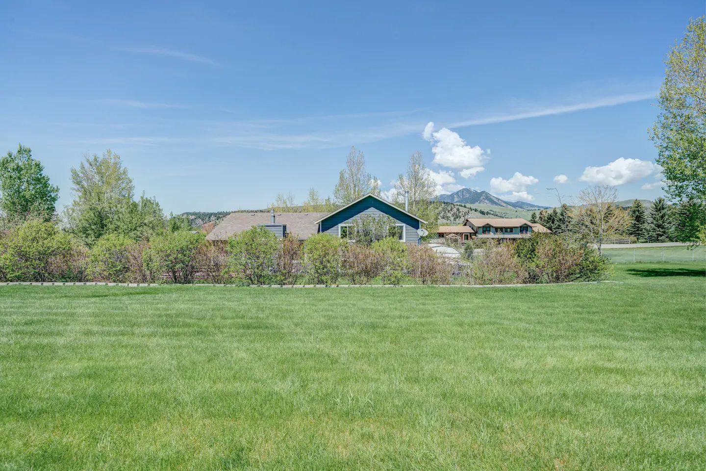 Montana Split-Level outside