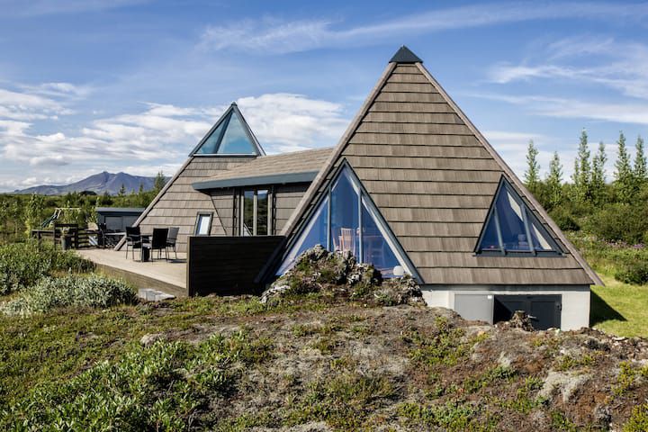 Sustainable Summer Cabin