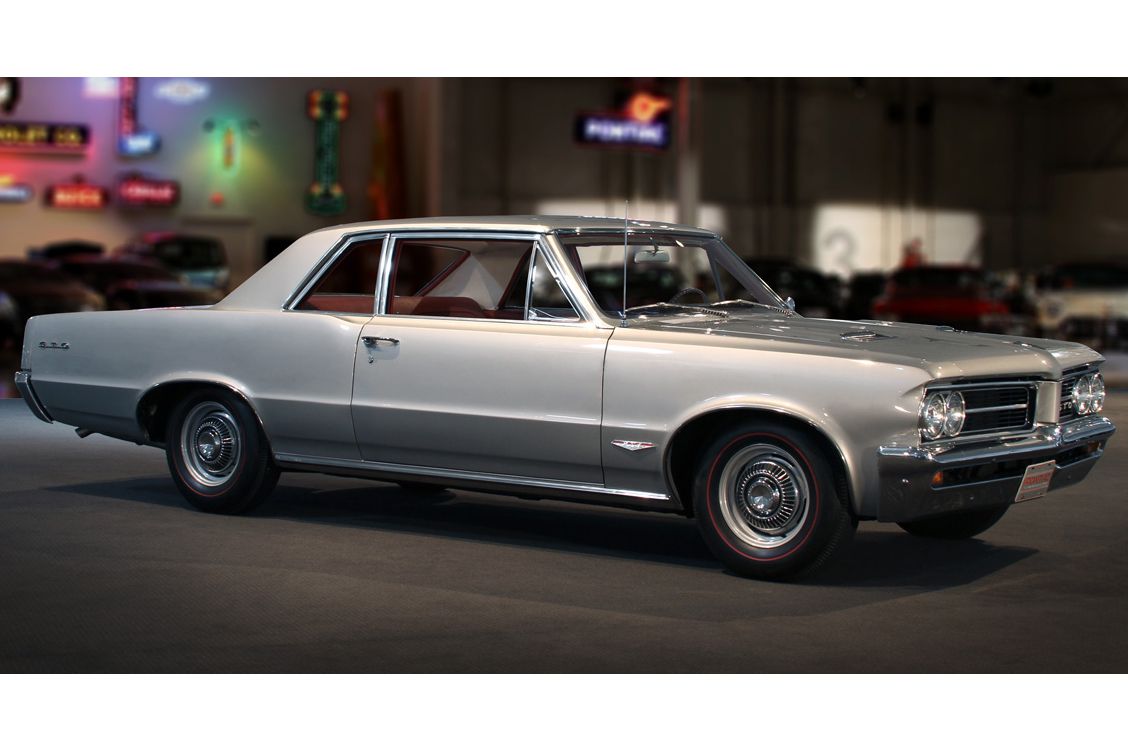 1964 Pontiac Tempest LeMans GTO