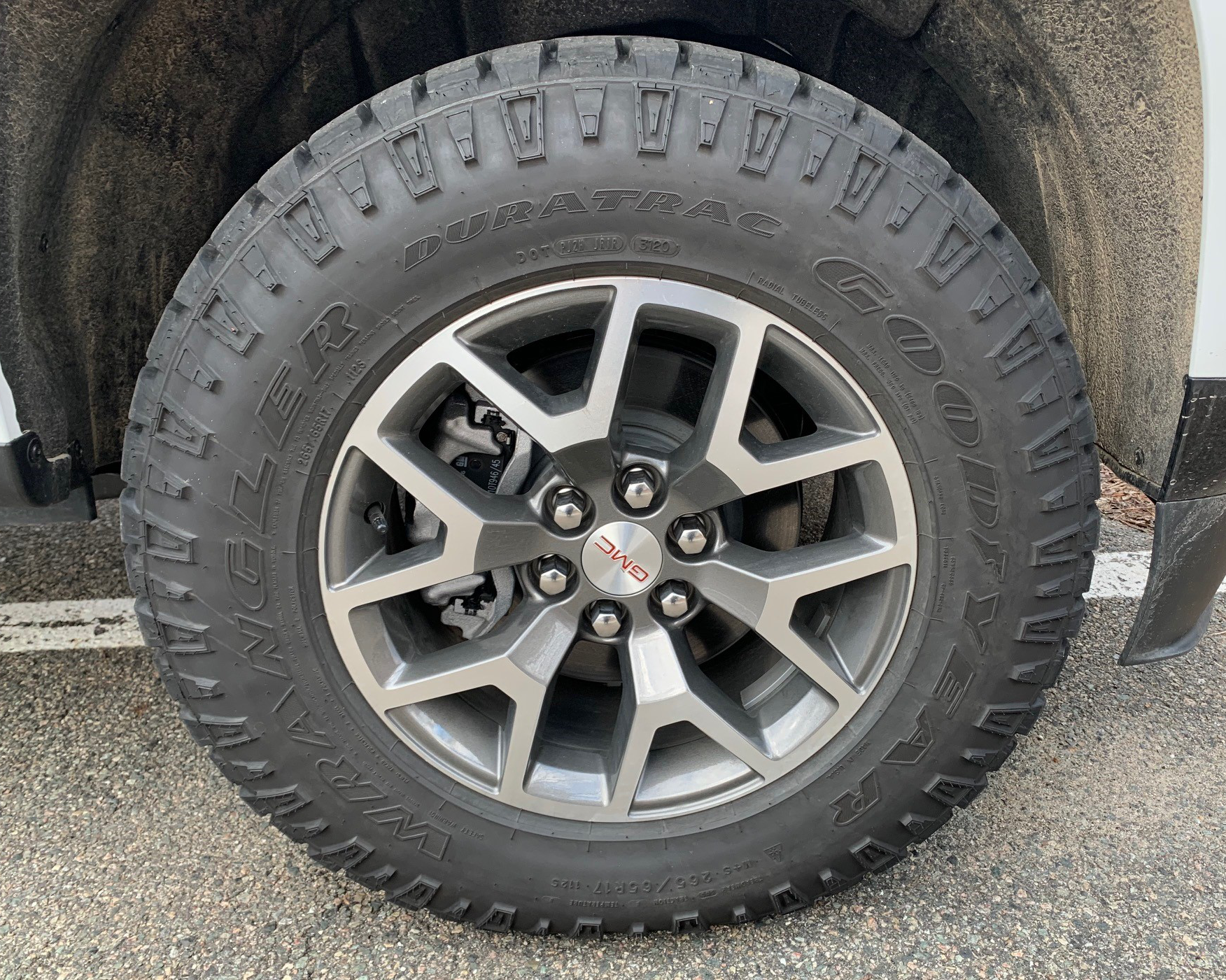 GMC Canyon Tires