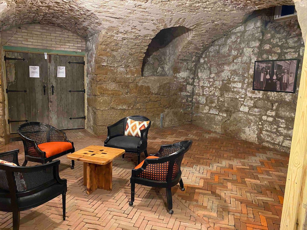 1842 Bavarian Brew House: Get in the Cellar