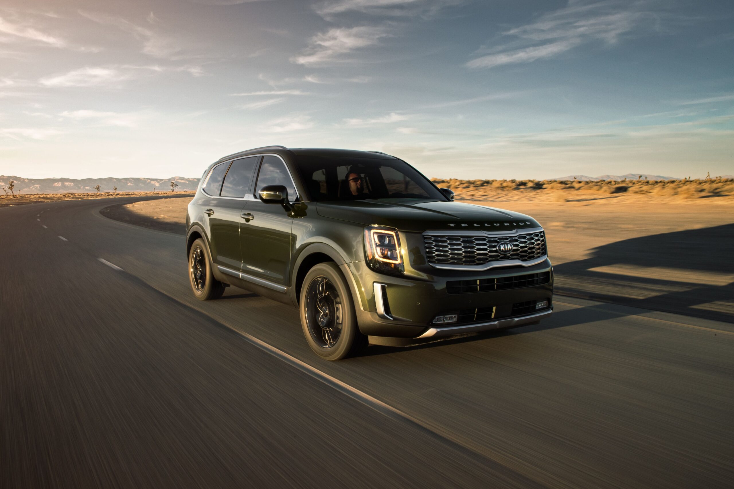 Three-Row Midsize SUV: Kia Telluride