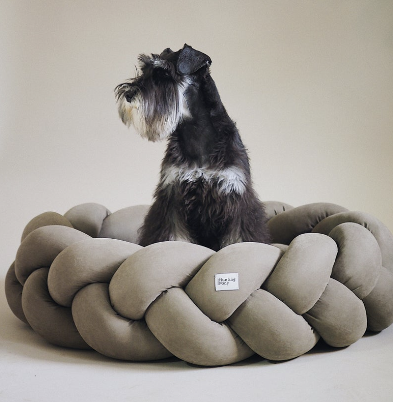 Hunting Pony Dog Bed