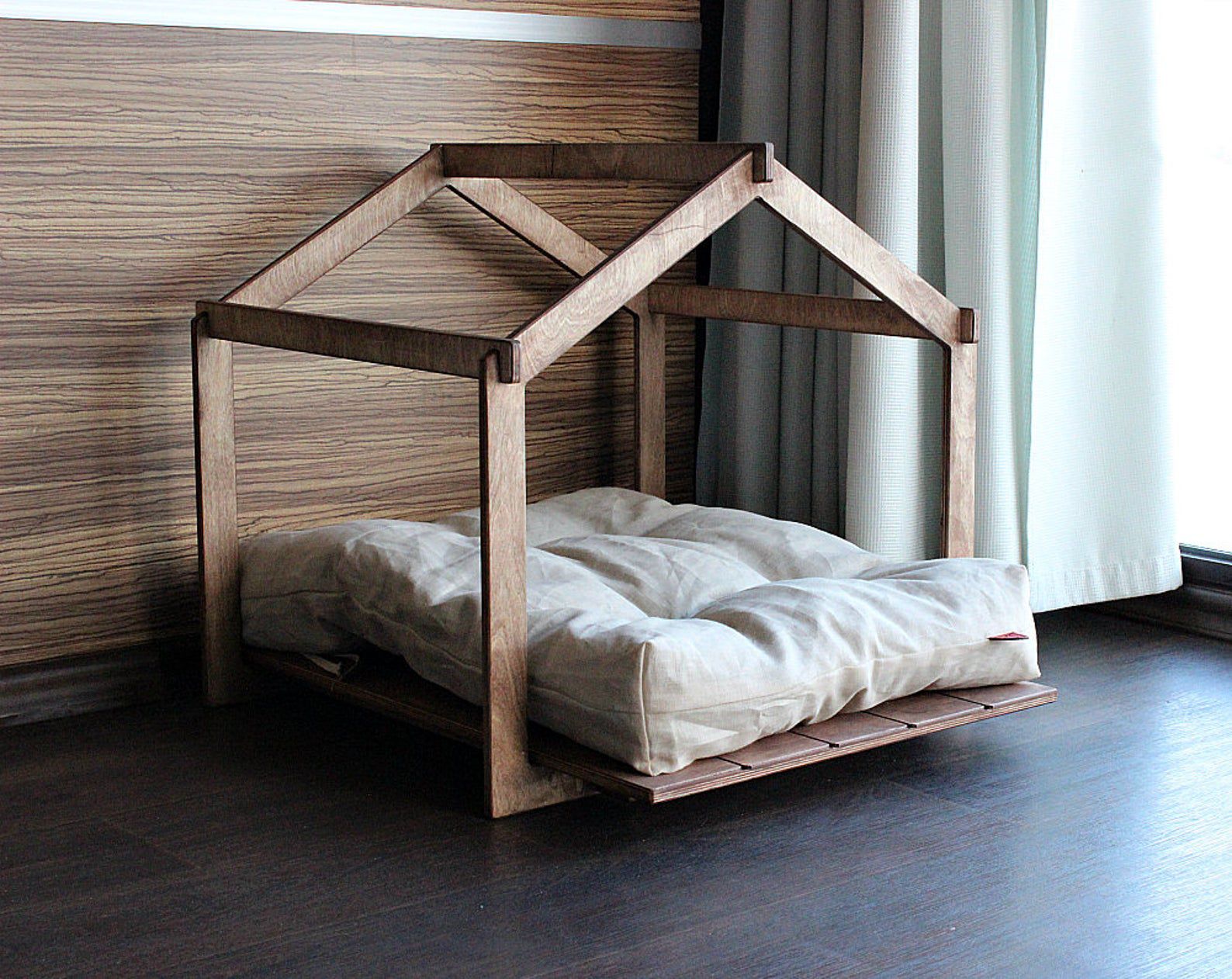 Skeleton Lounge Dog Bed