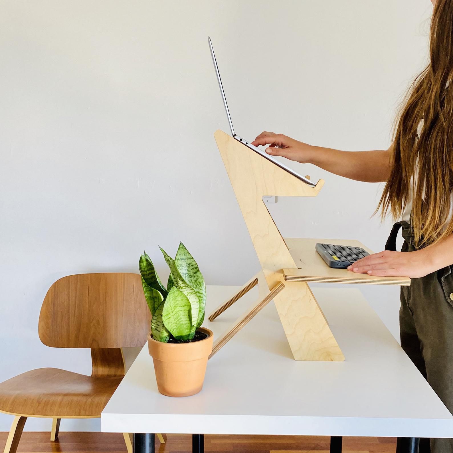 Modern Wood Scaffolding Desk