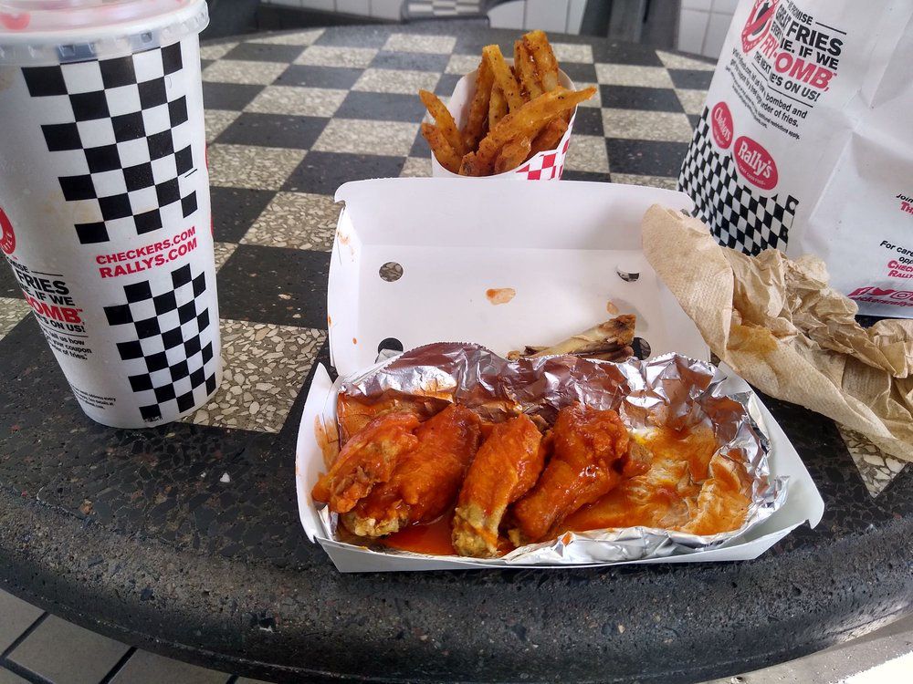 Checkers/Rally's 10-piece Classic Wings