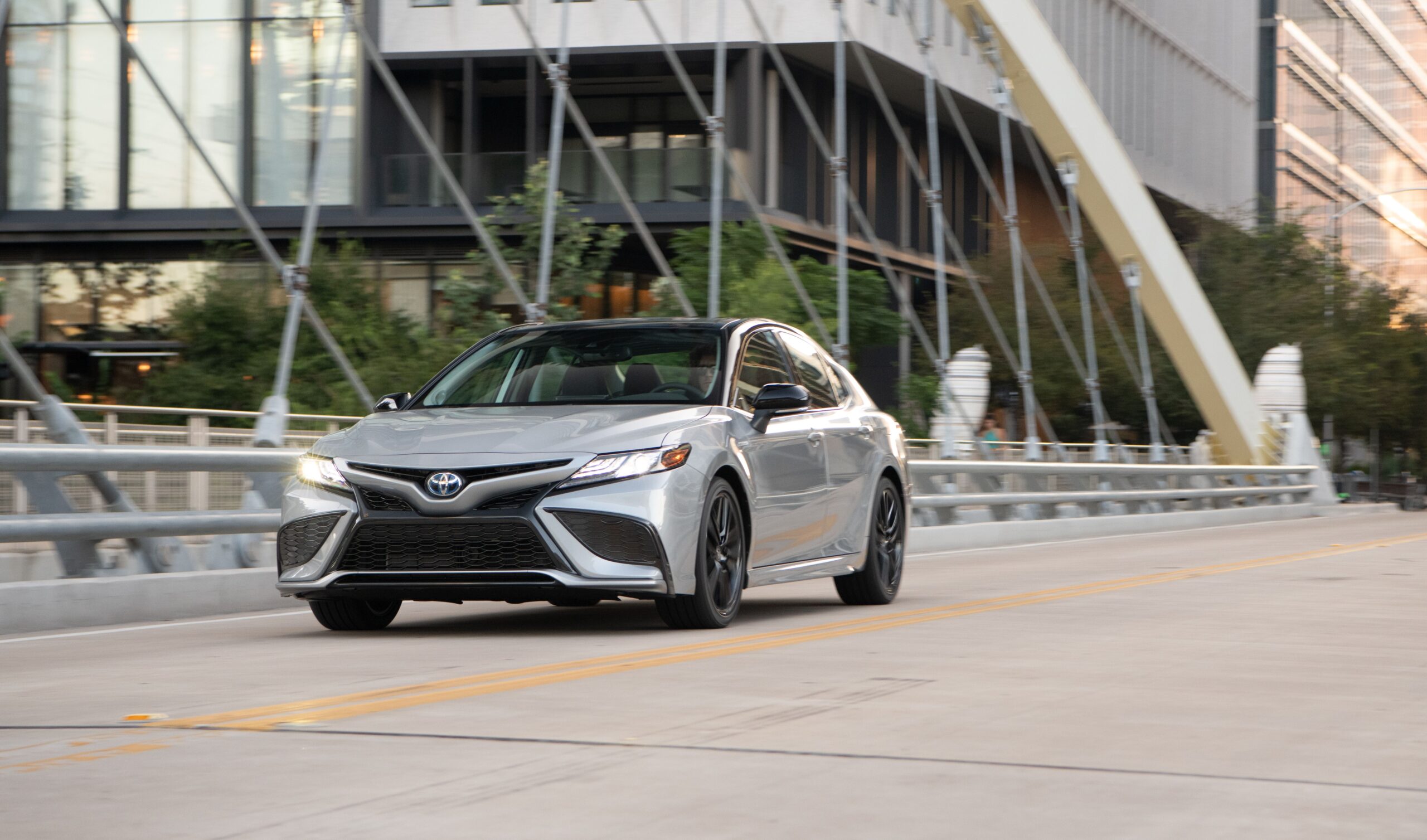 Ultimate Gas Sipper: Toyota Camry Hybrid