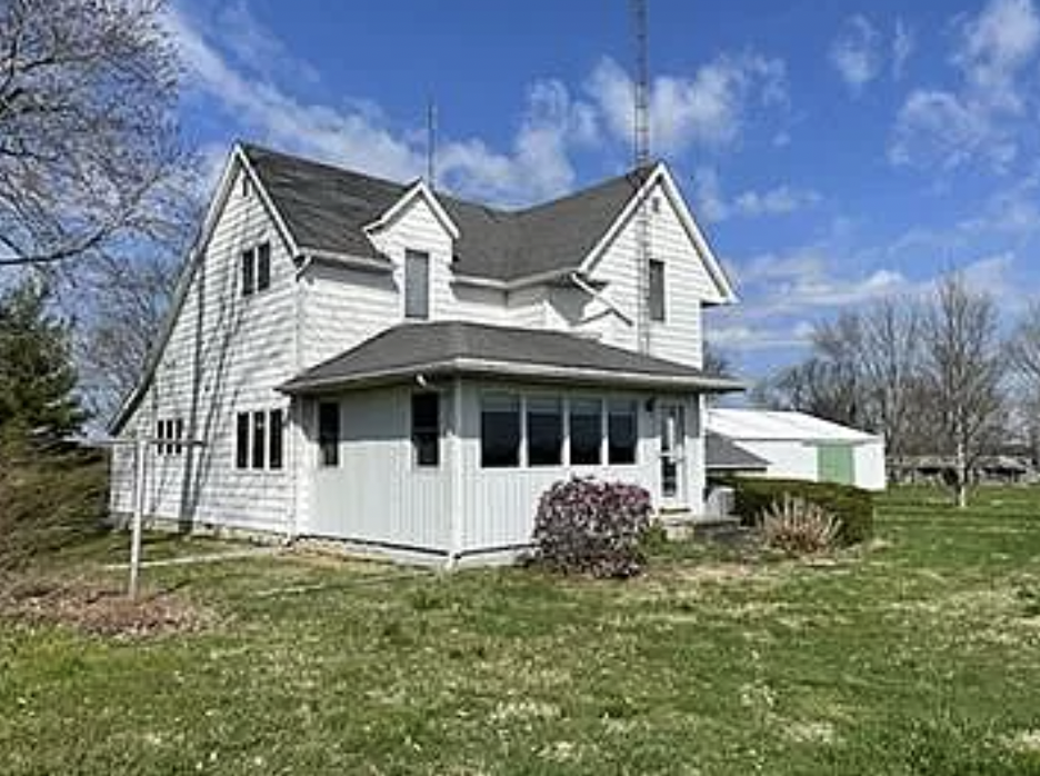 The Illinois Farmhouse