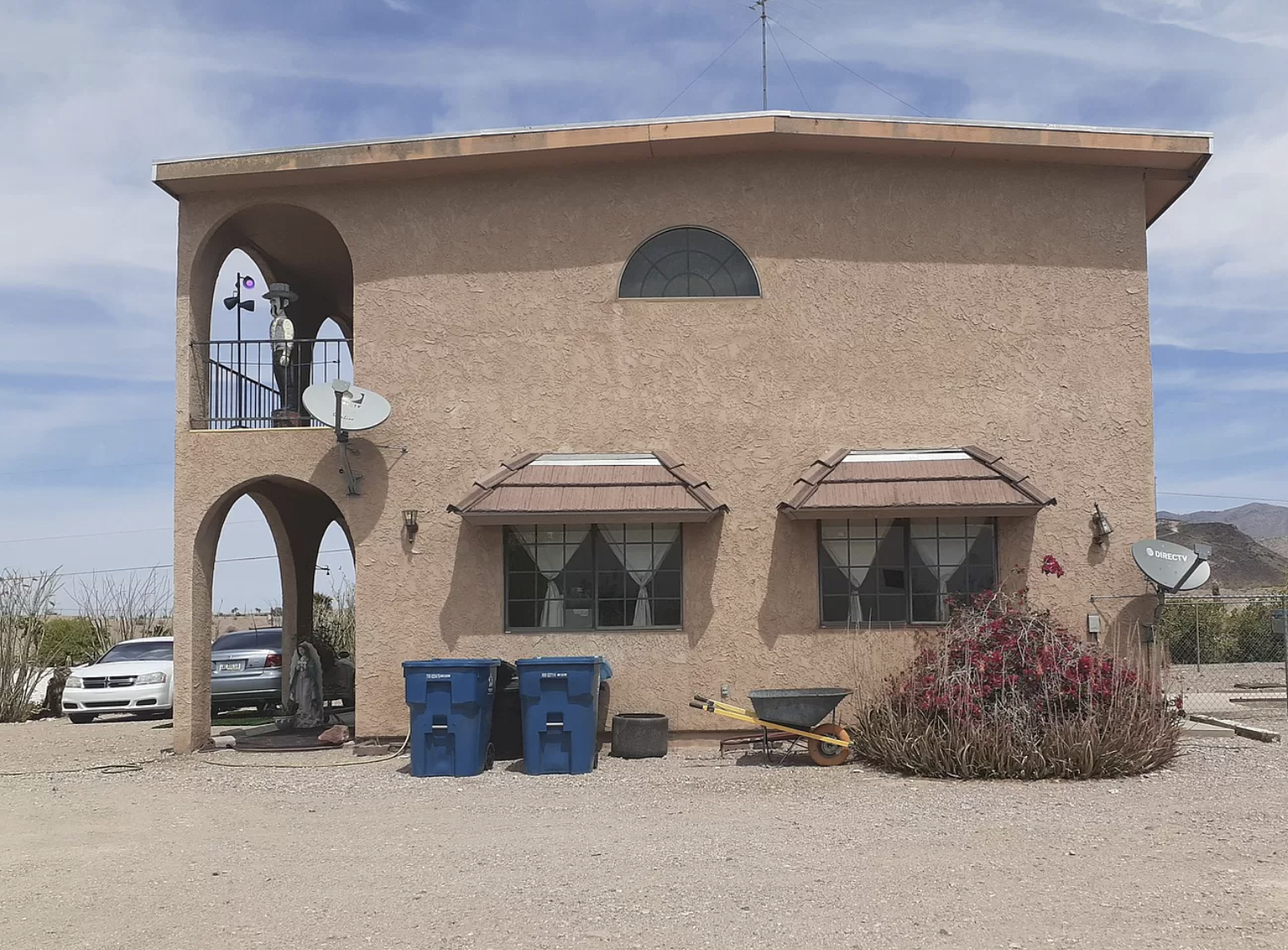 The Desert Casa and Casita