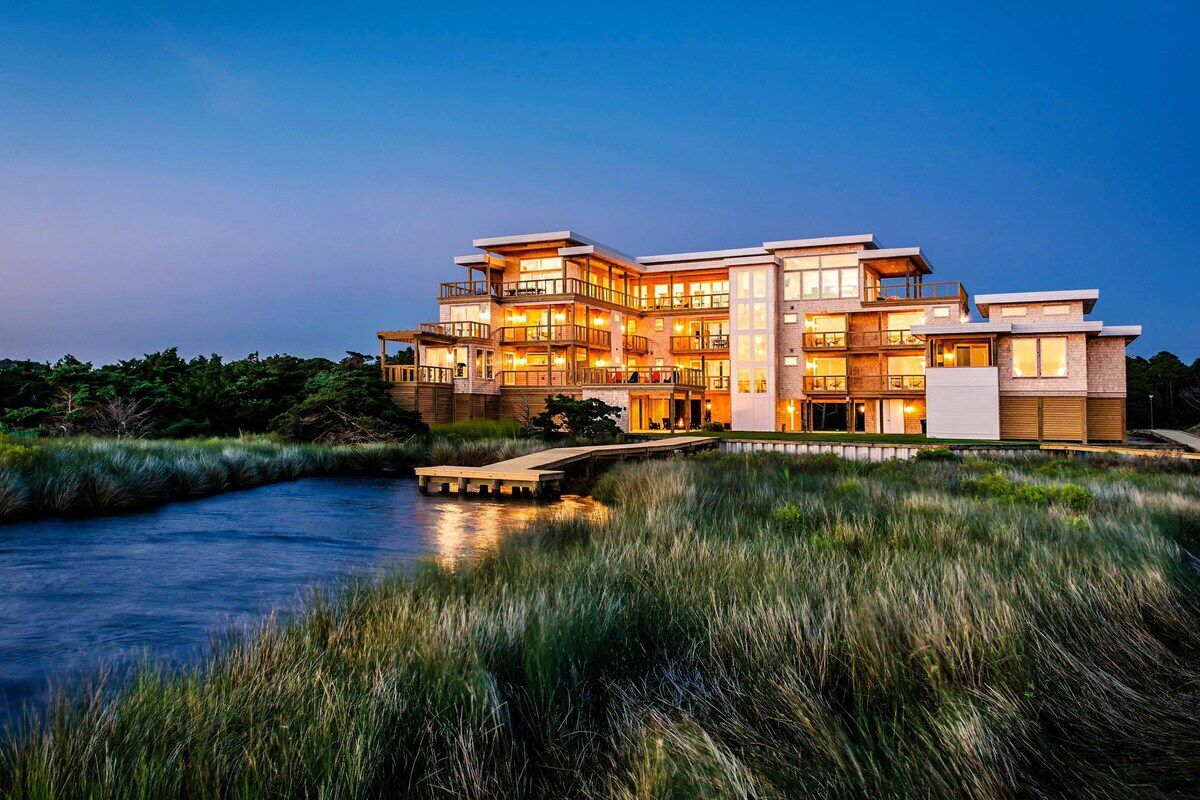New Modern Waterfront Home w/ Saltwater Pool, Salvo, North Carolina