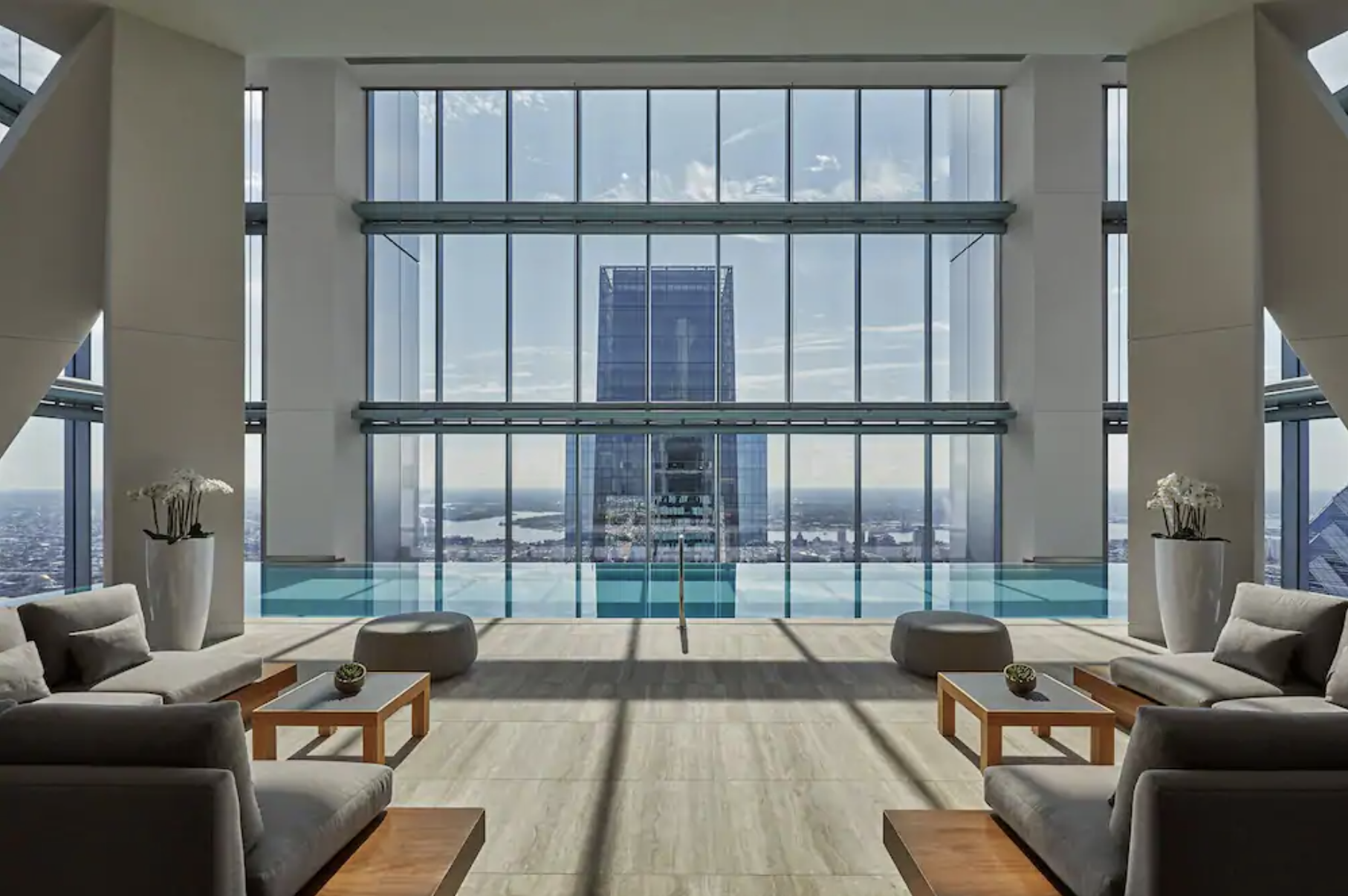 Four Seasons Hotel at Comcast Center Pool