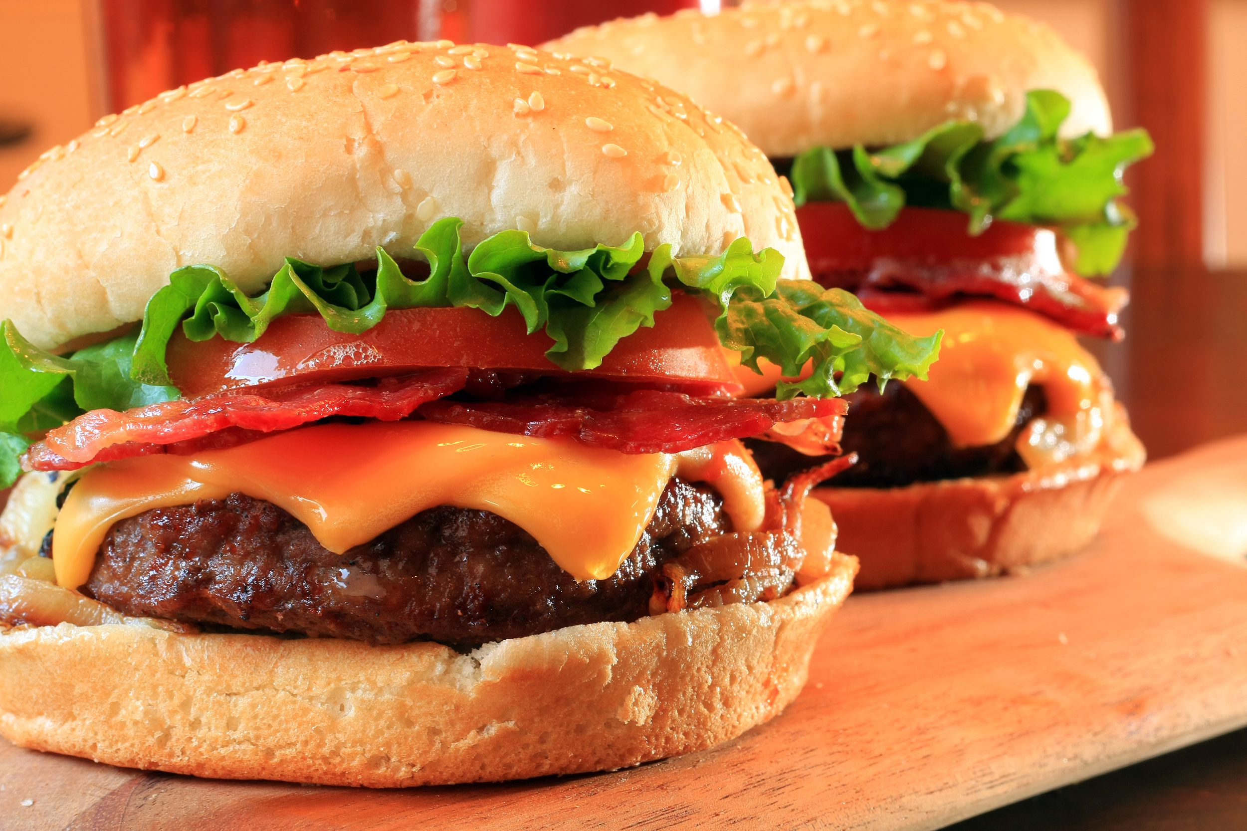 Anthony Bourdain Favorite Burger