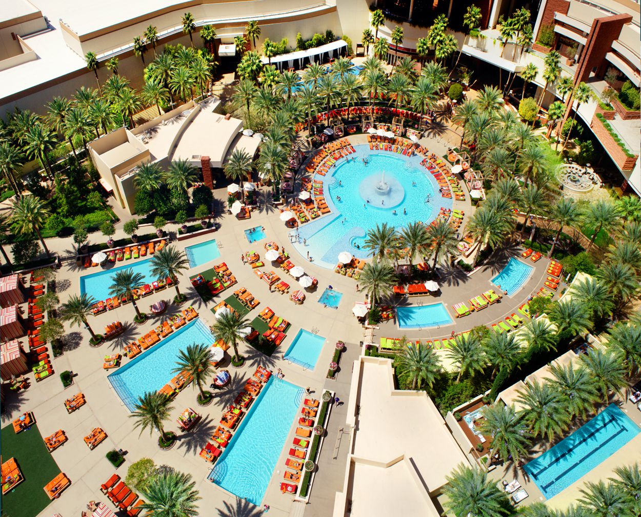 Red Rock Casino Resort & Spa pool area