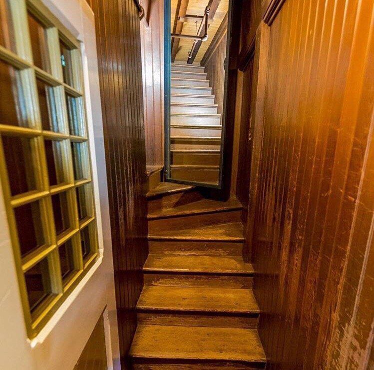 Winchester Mystery House