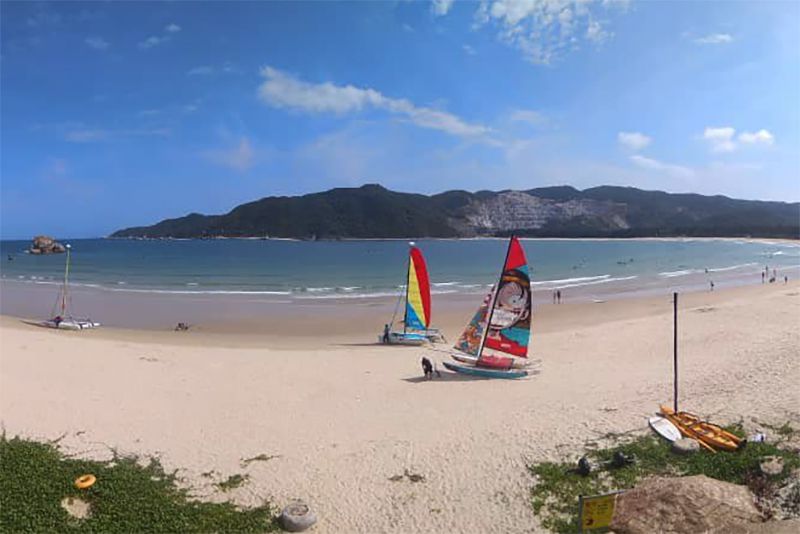 Houhai Beach, Hainan, China