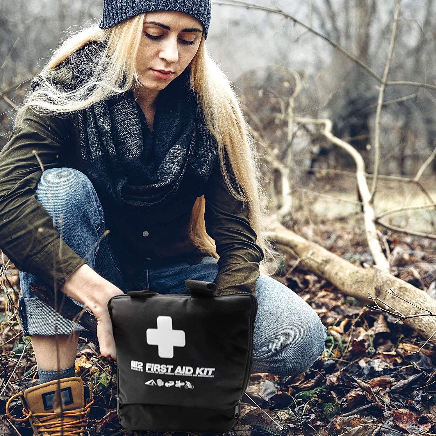 BASICS 300 Piece (40 Unique Items) First Aid Kit