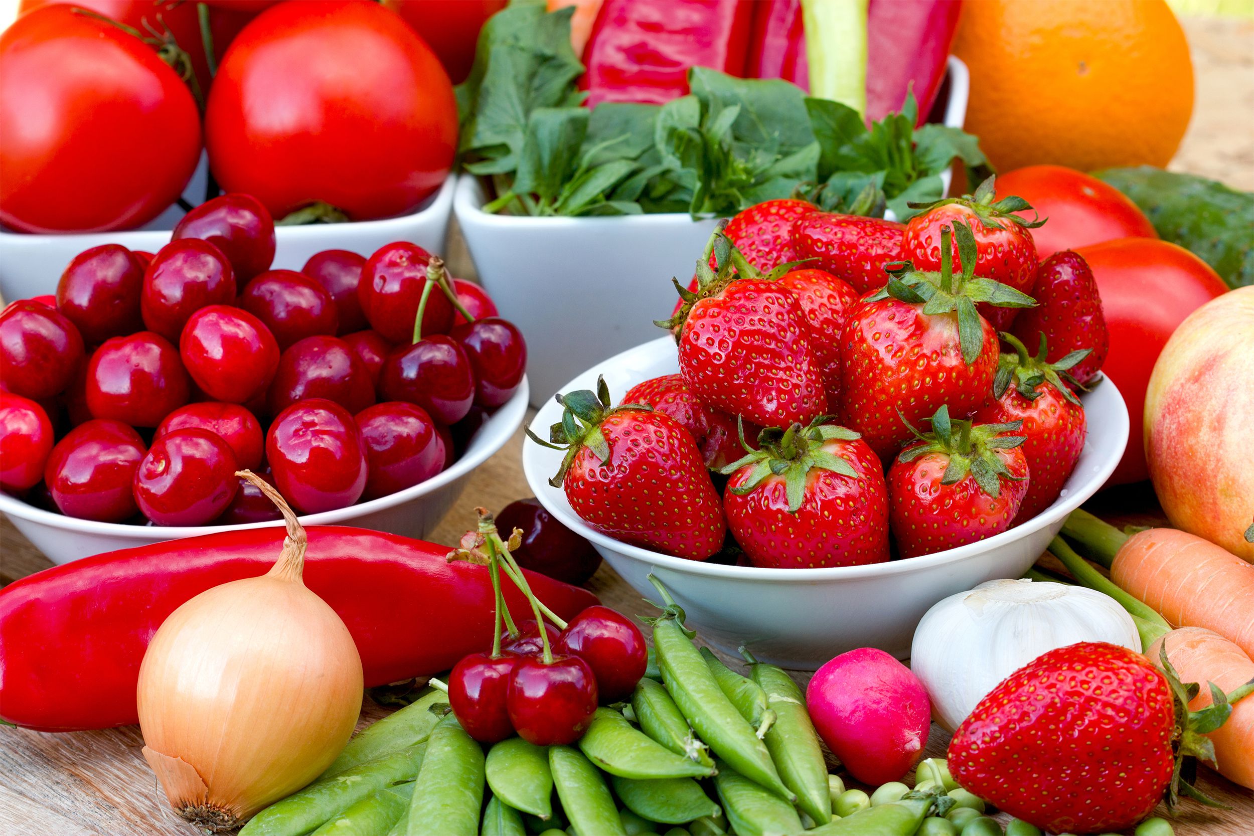 September produce of apples, berries, peas, and more