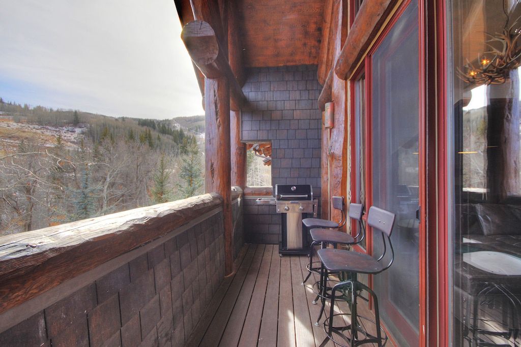 Snow Cloud Lodge Condo