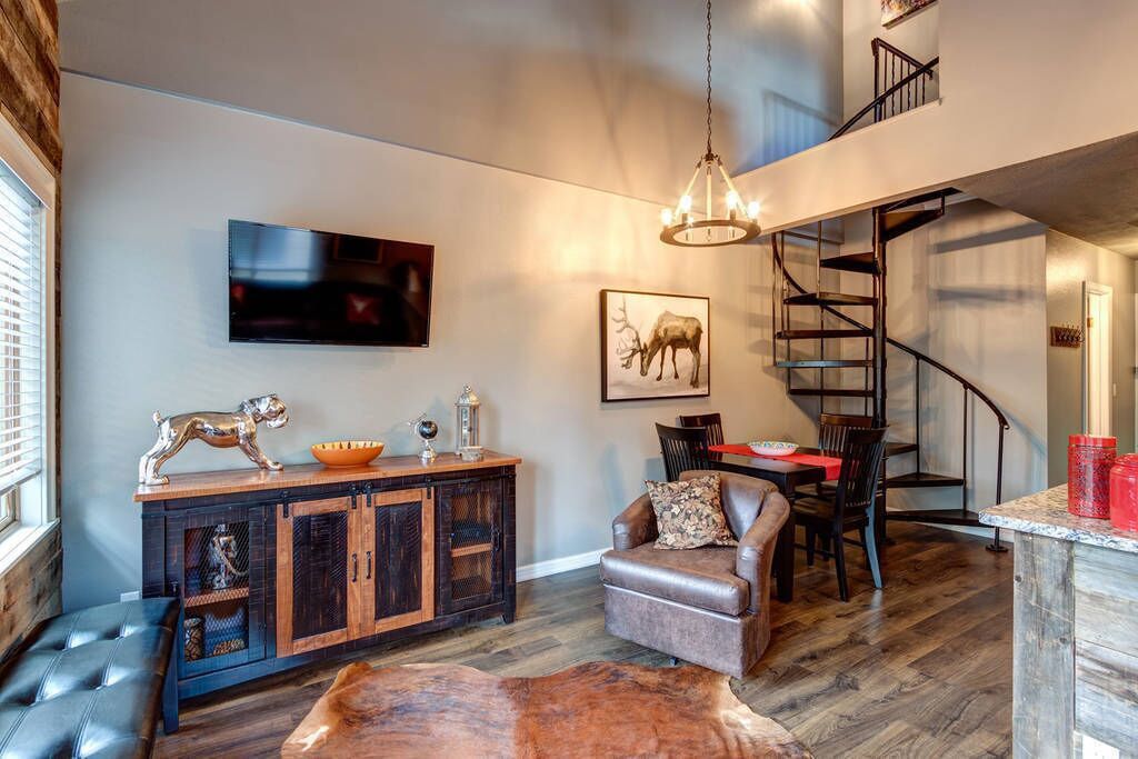 Wildwood Luxury Condo