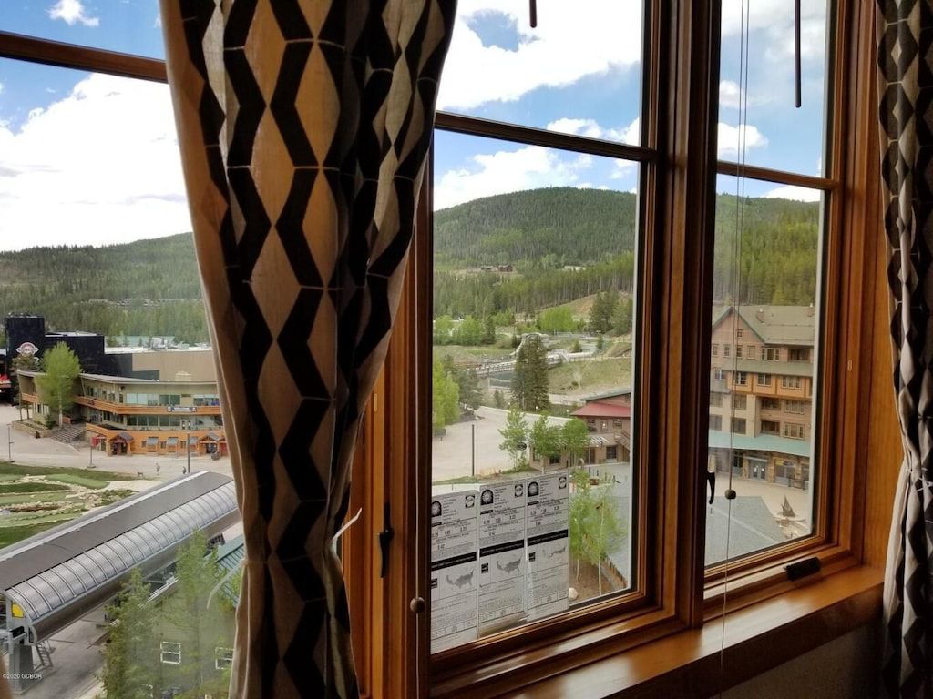 Ski-In, Ski-Out Gondola View Penthouse