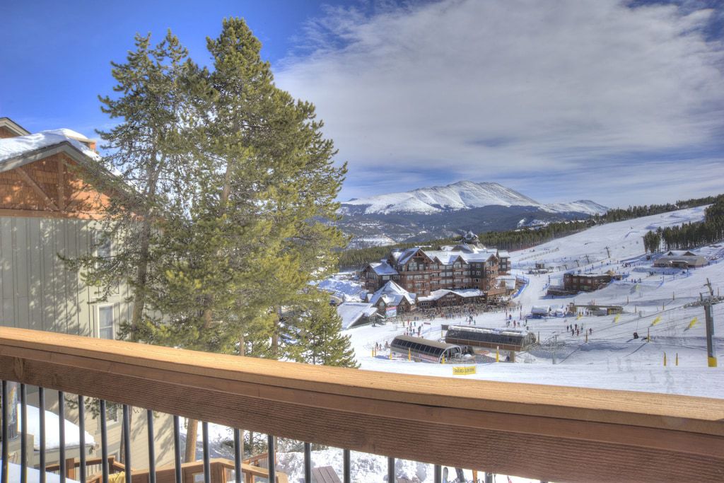Phenomenal Ski-In, Ski-Out Condo