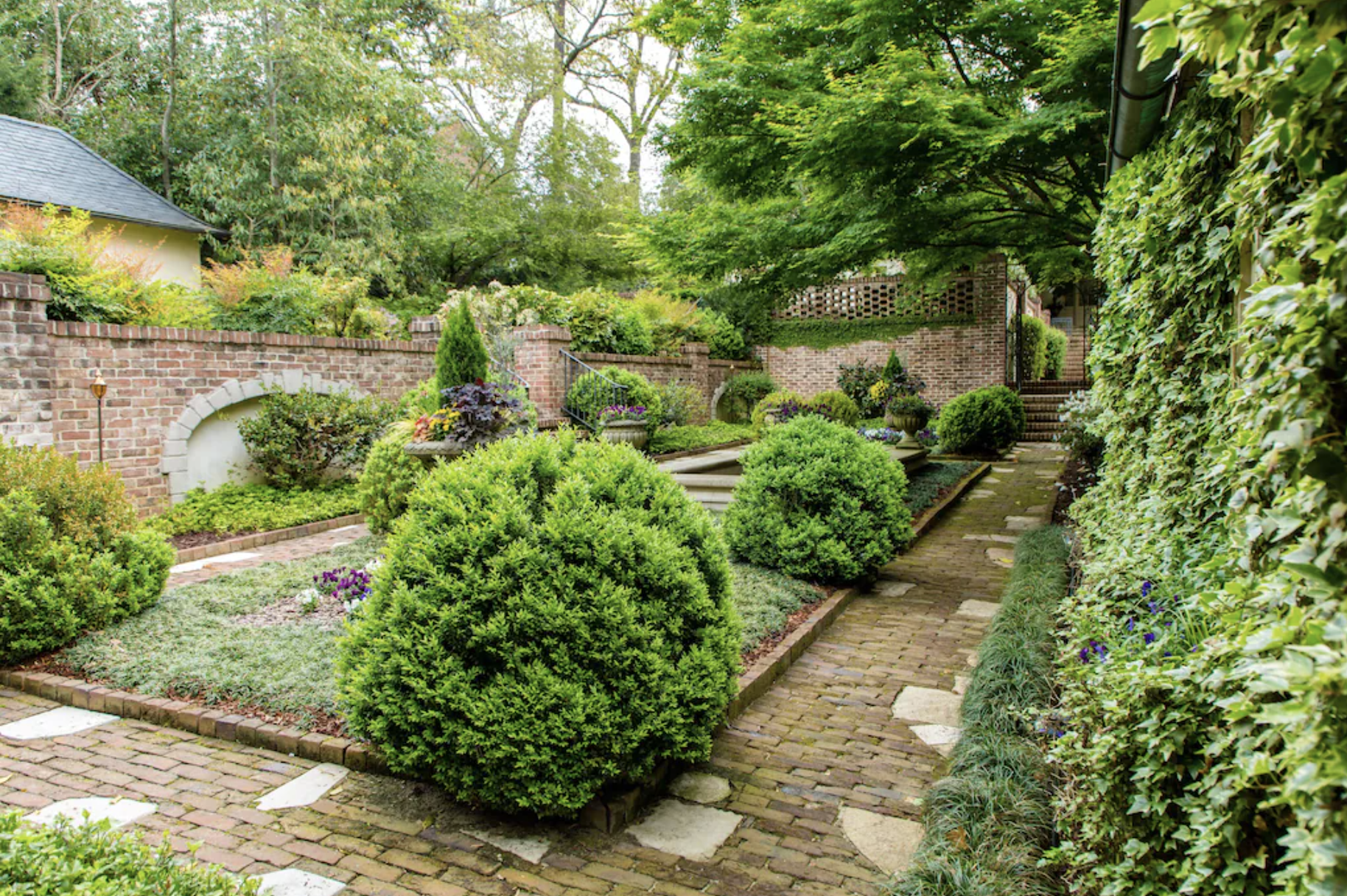 Landscaped Courtyard of The Sophisticate, Atlanta