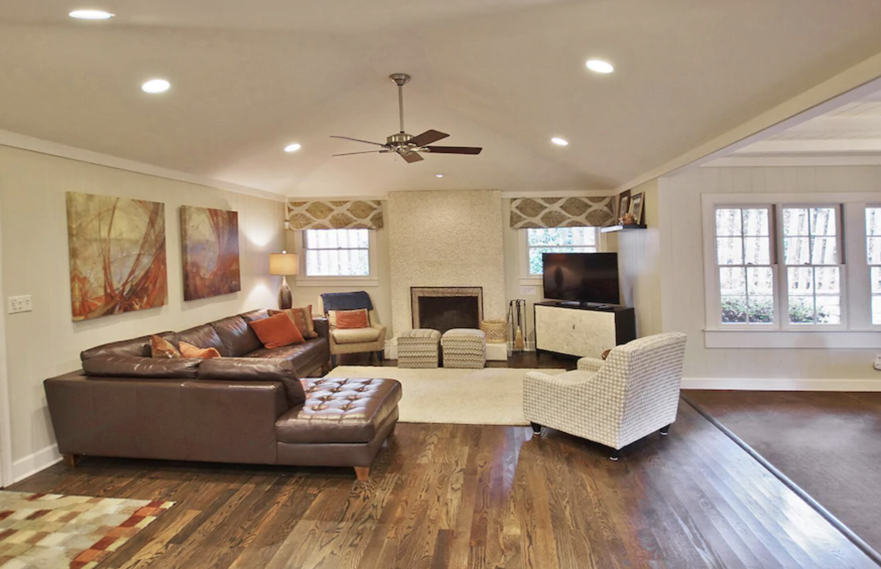 Living Room of Executive Buckhead Home, Atlanta