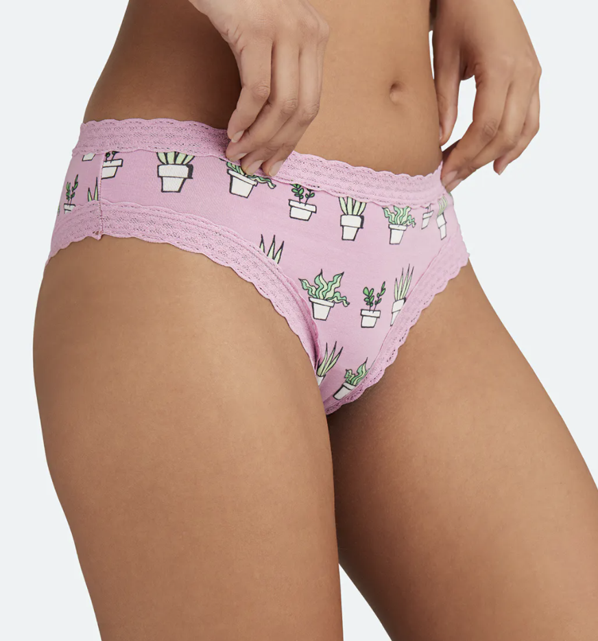MeUndies FeelFree Lace Tanga
