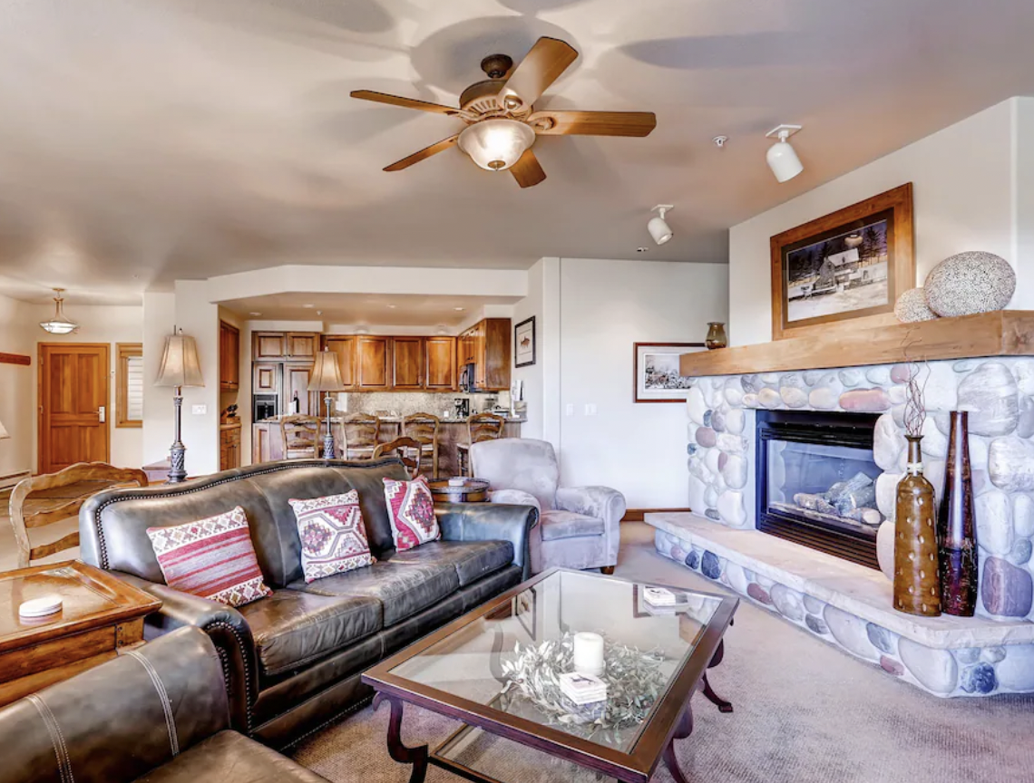 Luxurious On-Mountain Condo