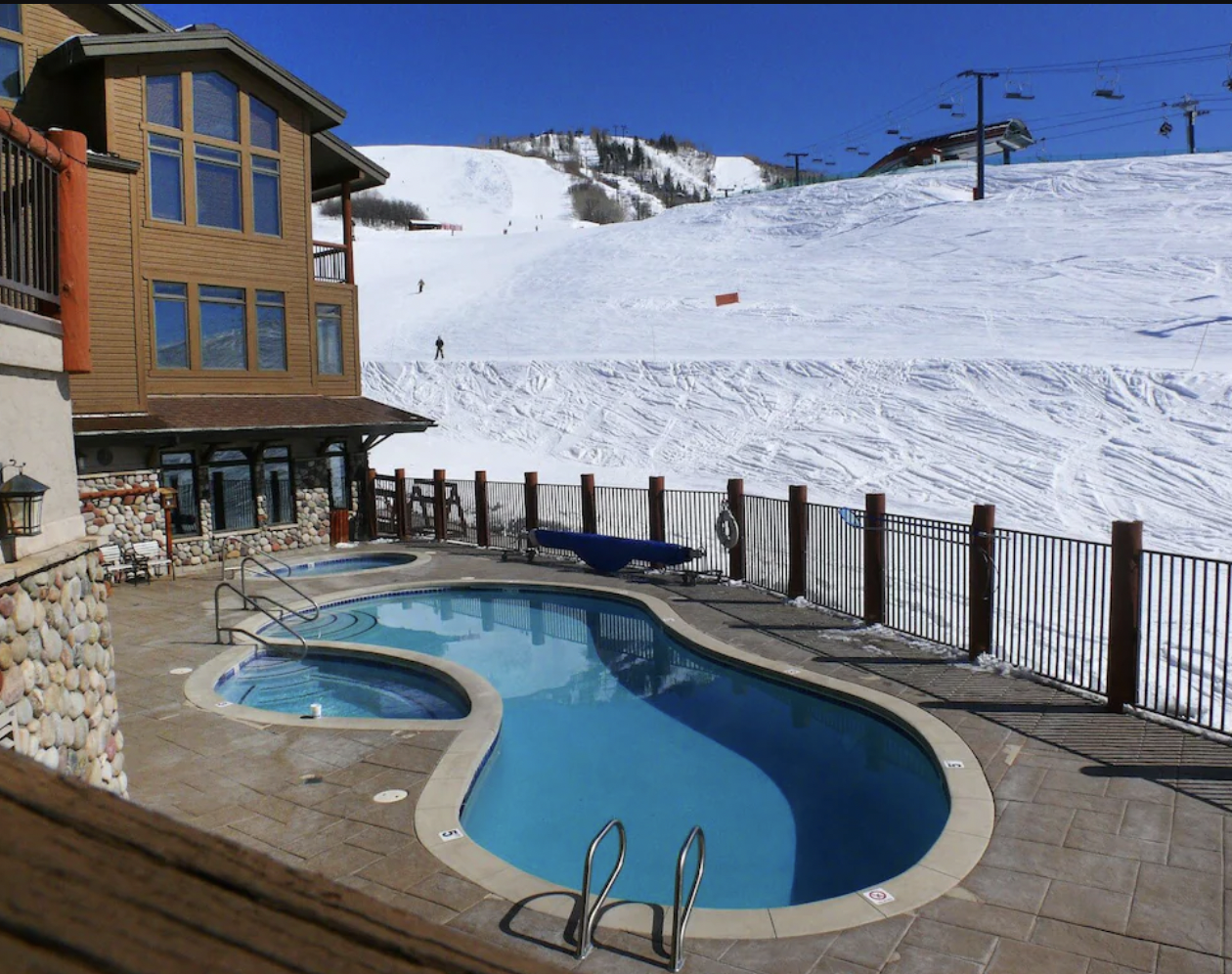 Luxurious On-Mountain Condo: More