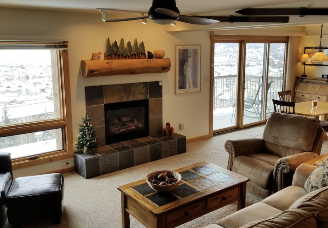 Emerald Mountain View Condo