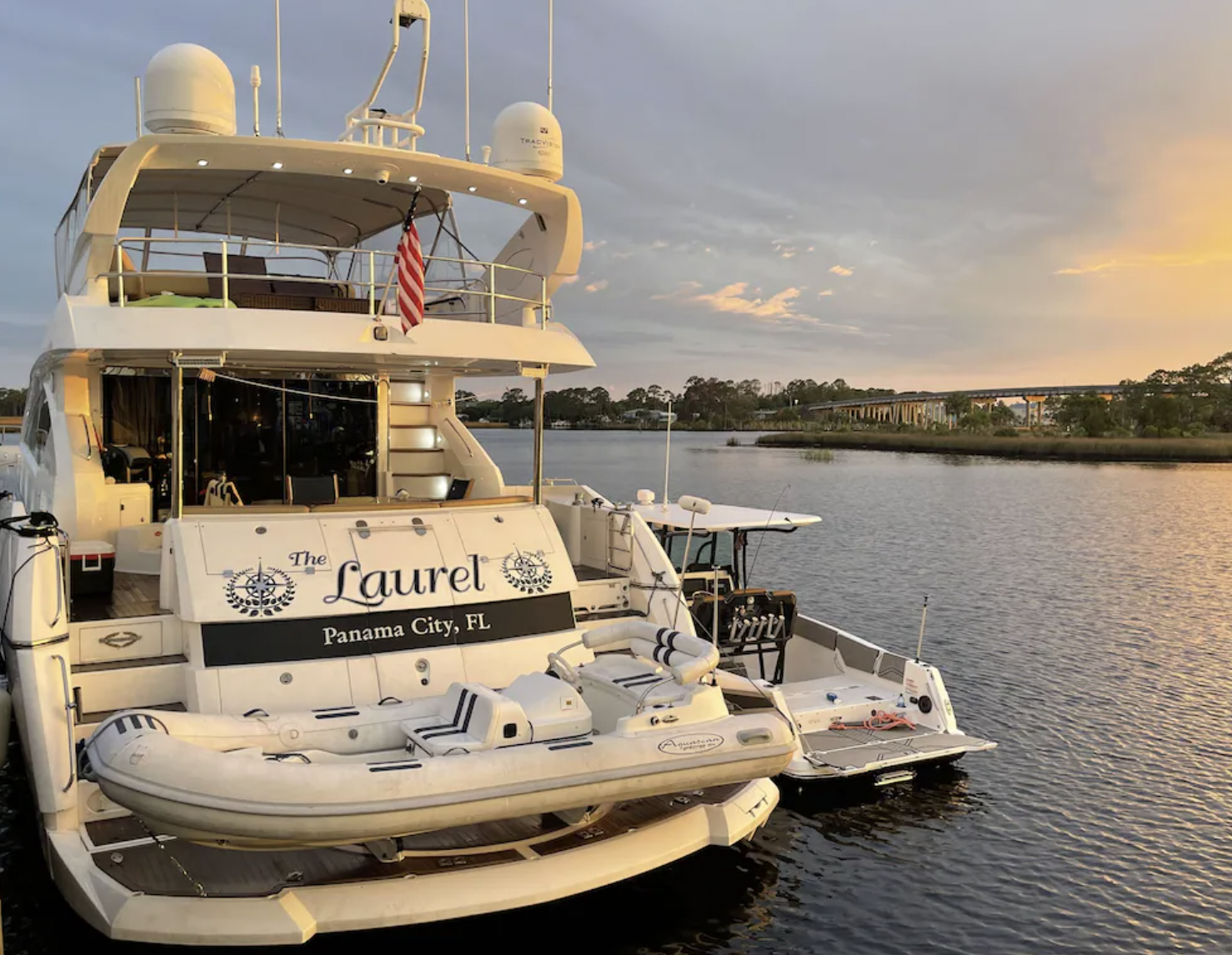 76-Foot Luxury Yacht