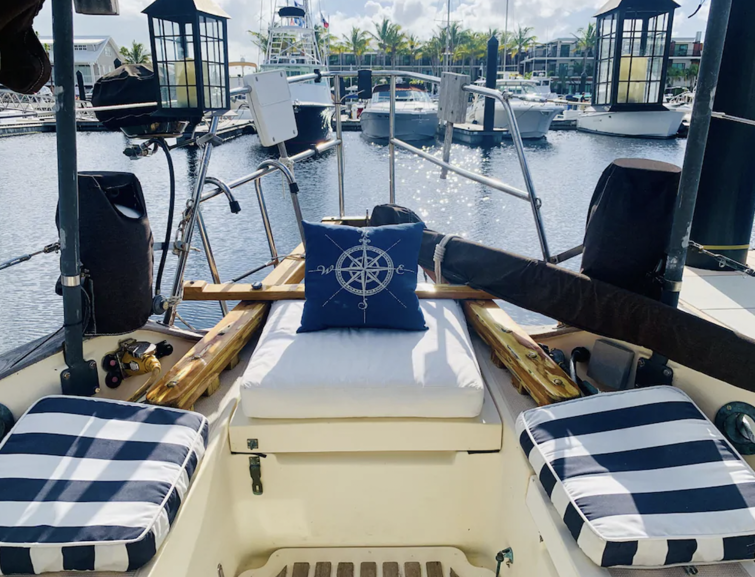 5-Star Marina Resort Yacht