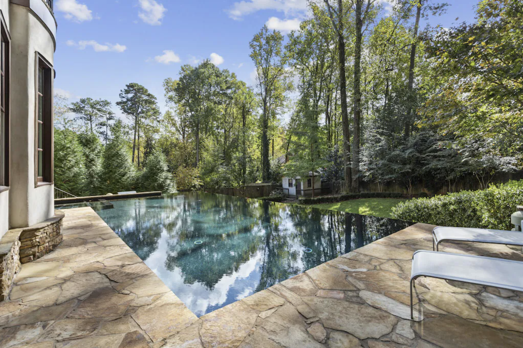 The Pool of The Gated Estate, Atlanta