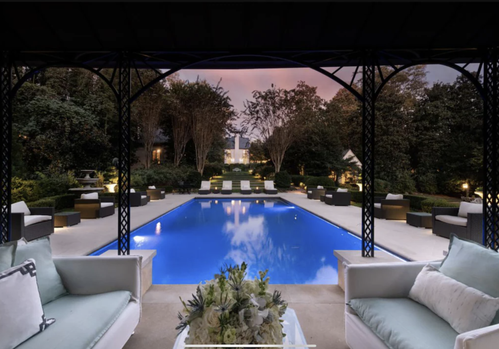 The Pool of The Sophisticate, Atlanta