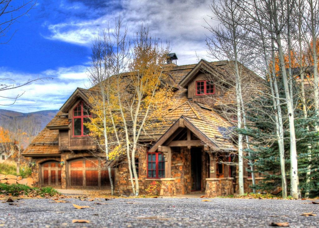 Spacious Luxury Mountain Home