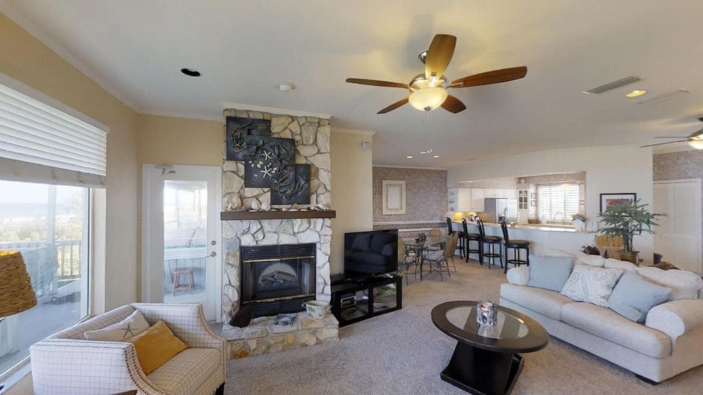 11-Bedroom Oceanfront Home: More