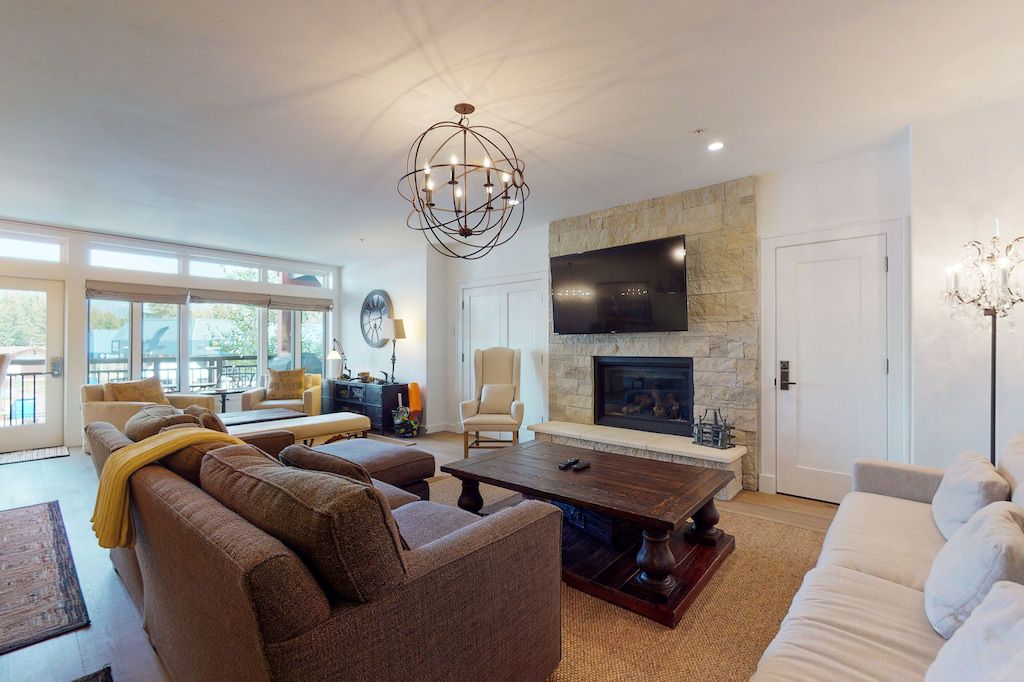 Spacious Family Condo