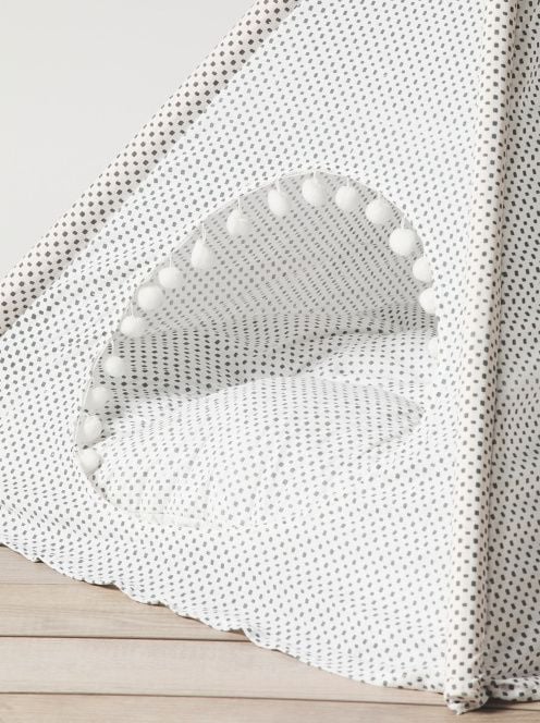 Thick Cotton Polka Dot Pet Tent