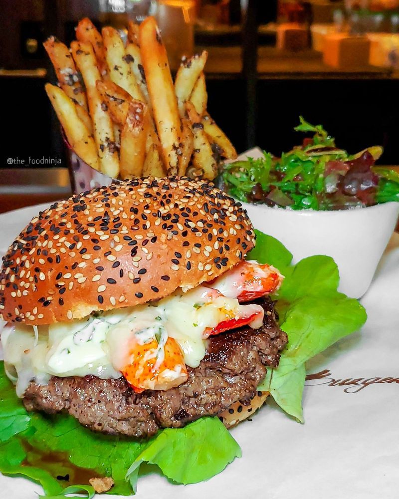 Burger & Lobster New York