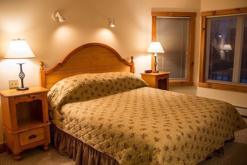 Luxury 2-Bedroom Jay Peak Condo