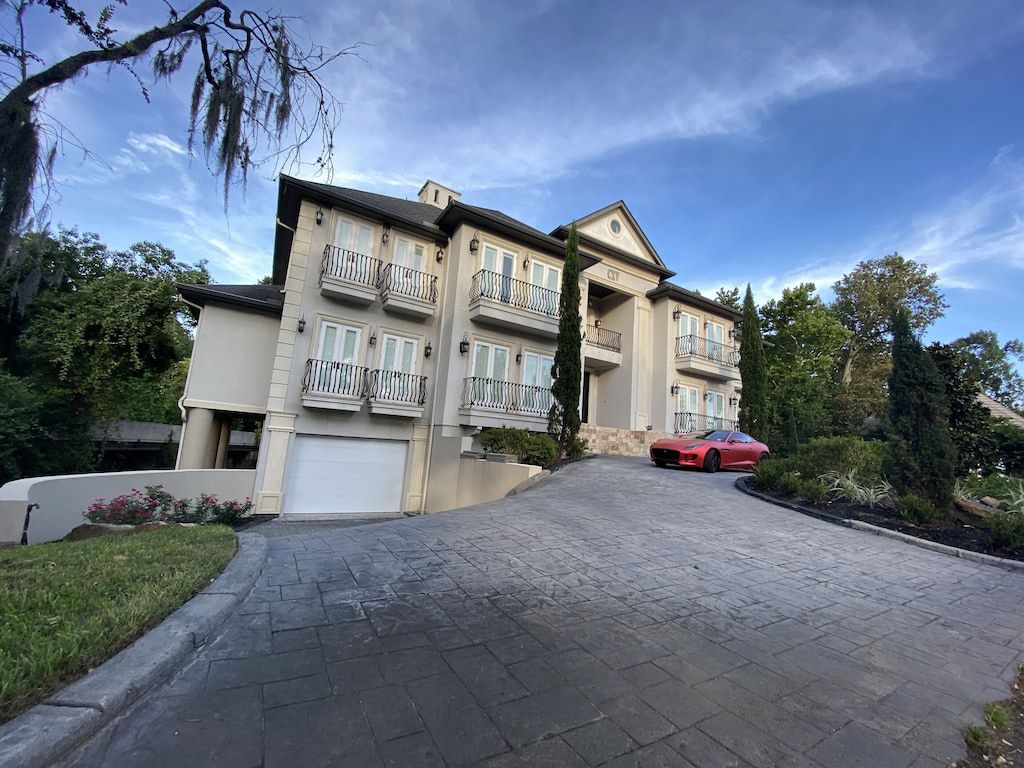 Big Hollow Estate Mansion