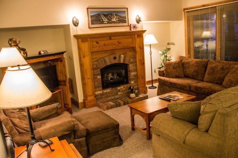 Luxury 2-Bedroom Jay Peak Condo