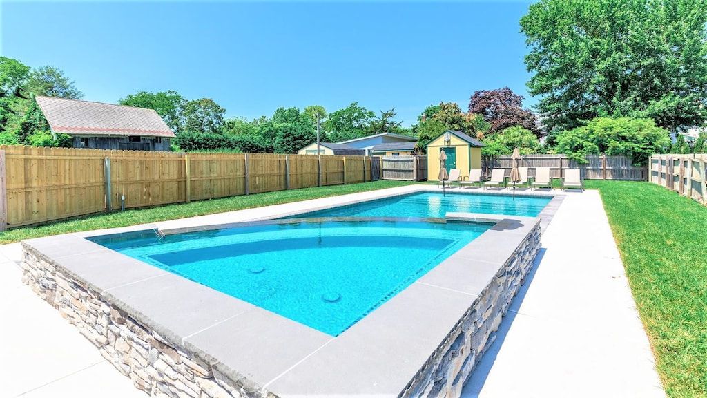 Mansion with In-Ground Pool