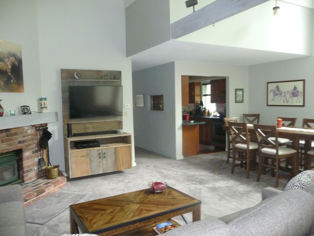 Slopeside Townhome Near Tamarack